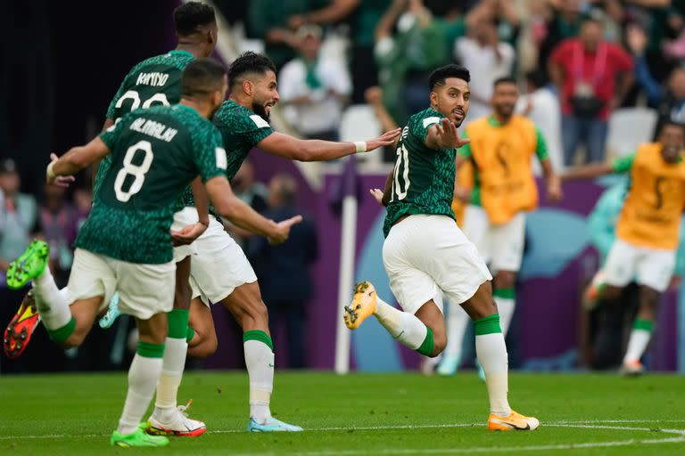 La selección de Arabia Saudita puede asegurar su clasificación a los octavos de final si logra derrota a Polonia este sábado