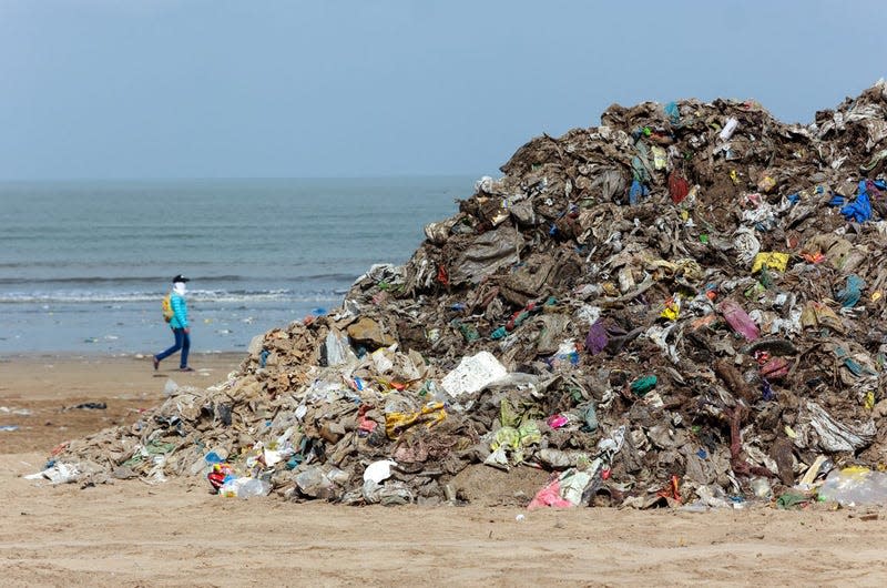 A pile of waste collected on Mumbai’s Juhu Beach. As per estimates, 14 million tons of plastic make their way into our oceans every year. 