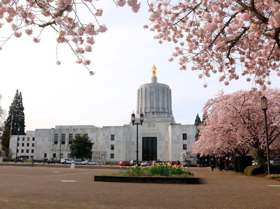 Oregon's state capitol building in Salem.