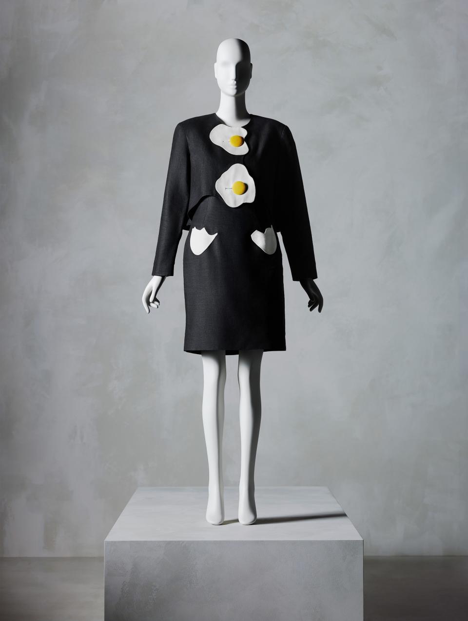 “Breakfast” Suit, Christian Francis Roth (American, born 1969), spring/summer 1990; Promised gift of Sandy Schreier.