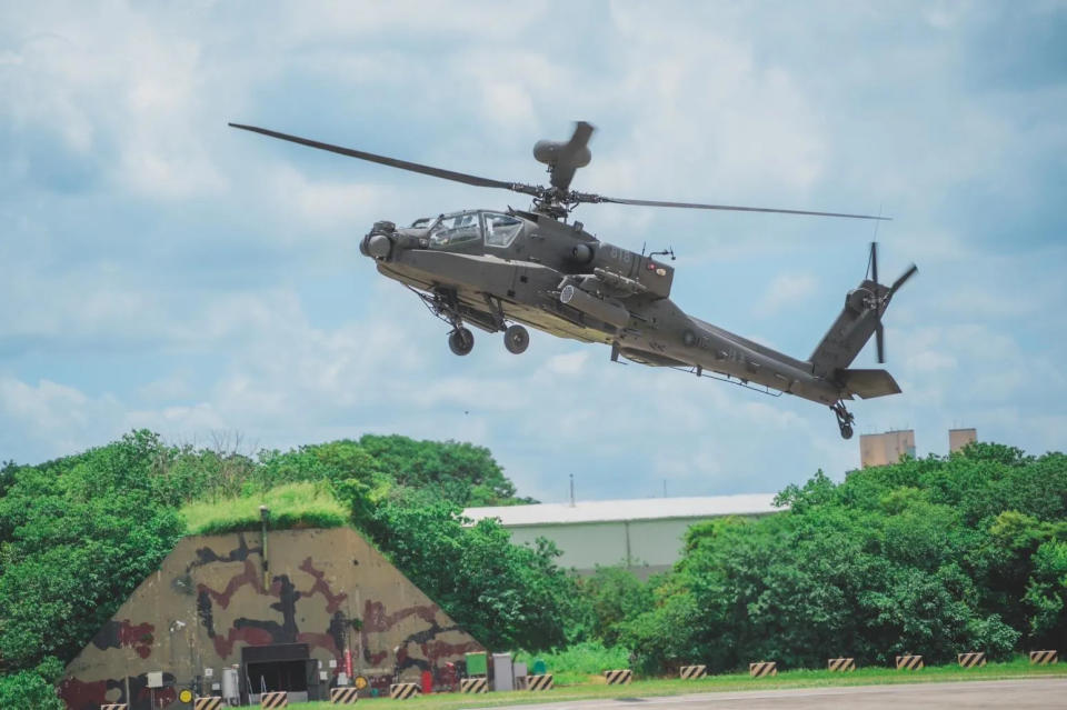 AH-64E飛行展示。(圖/航特部)