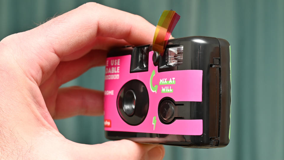 Lomography Simple Use Reloadable Film Camera LomoChrome Purple