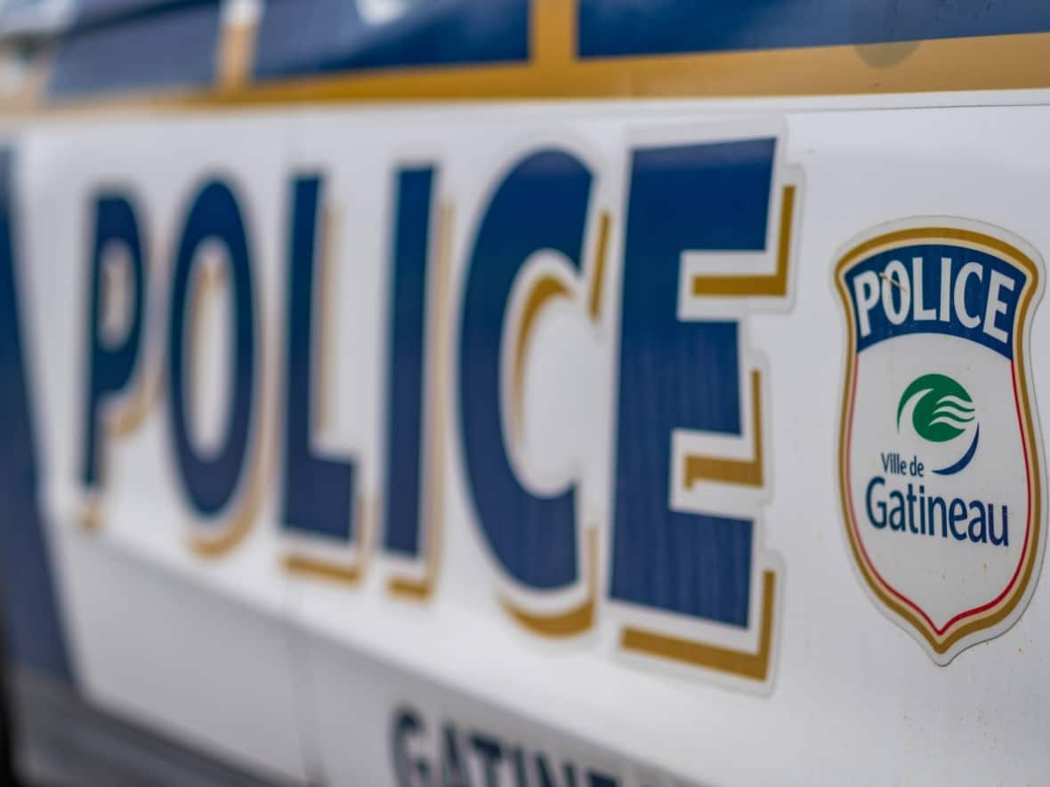 The Gatineau Police Service in Quebec is responding to an accusation from the government of Senegal that officers beat an on-duty Ottawa diplomat earlier this week.  (Michel Aspirot/Radio-Canada - image credit)