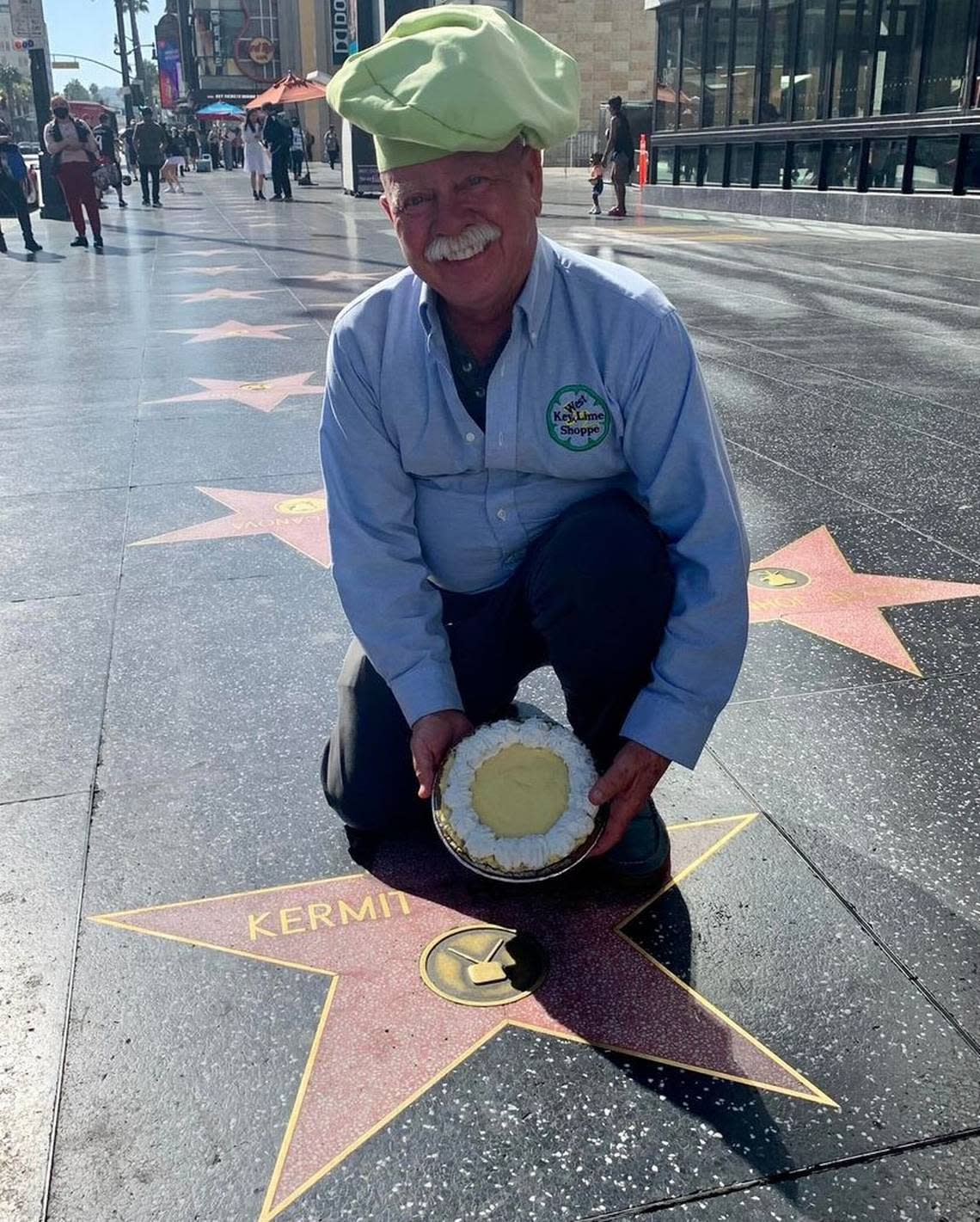 Kermit Carpenter went to Hollywood, California, in 2022, to appear on a TV show. He found a star on the Hollywood Walk of Fame to pose with. “I covered up the frog,” he said. 