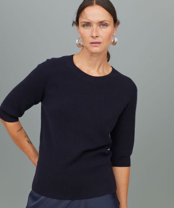 This sweater is made with 100% cashmere. <strong>Find it for $80 at <a href="https://fave.co/2OtzXlQ" target="_blank" rel="noopener noreferrer">H&amp;M</a>.&nbsp;</strong>