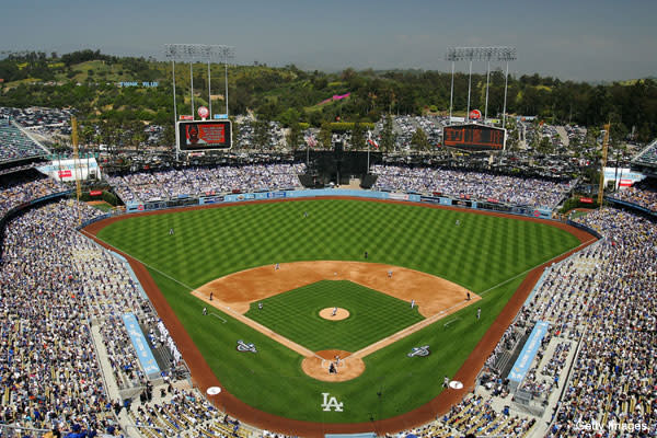 Dodgers get a look at 'big' ballpark that could be their