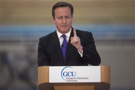 Britain's Prime Minister David Cameron delivers a speech urging Scotland to remain part of the UK at the Olympic Park in east London February 7, 2014. Prime Minister David Cameron said on Friday that Britain's stability and foreign direct investment would be at risk if Scotland votes to leave the United Kingdom in a referendum later this year. REUTERS/Neil Hall