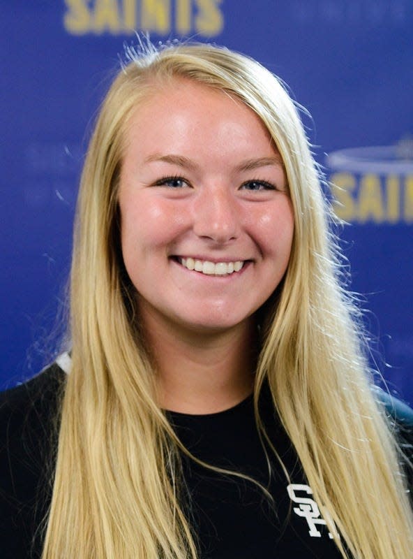 Kara Bishop is a recipient of Siena Heights University's Outstanding Undergraduate Student Award for 2022.