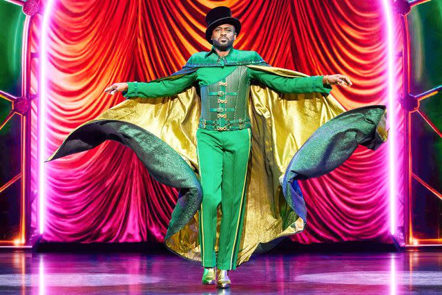 <p>Jeremy Daniel</p> Wayne Brady as The Wiz