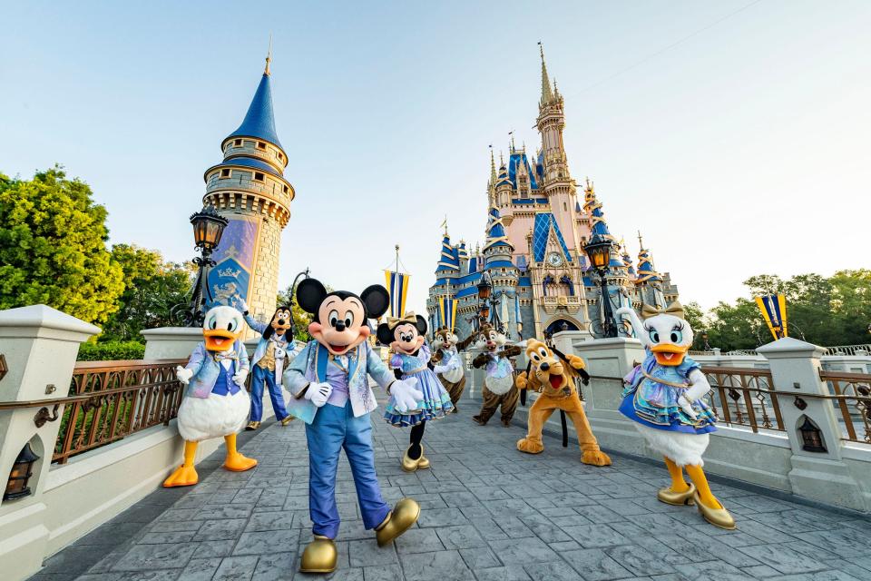 The actors who play iconic characters at Walt Disney World will have to get their shots, as will all the other workers at the Orlando theme park.