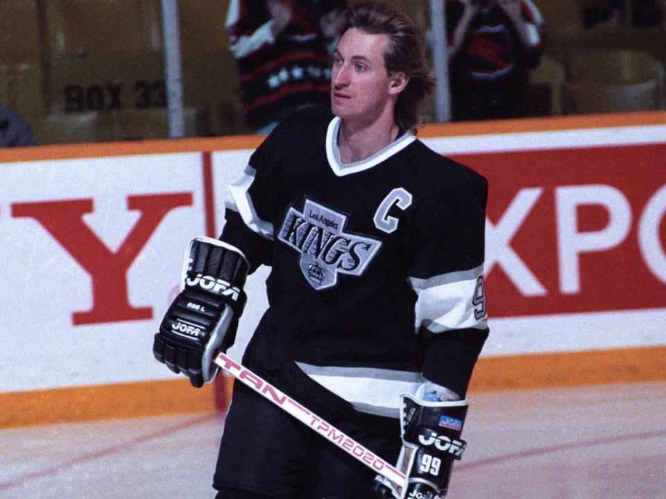 Wayne Gretzky on ice in a Los Angeles Kings jersey