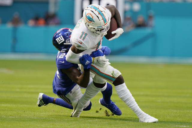 Streak continues: Tua, Dolphins hold off Giants, win 20-9 - The San Diego  Union-Tribune