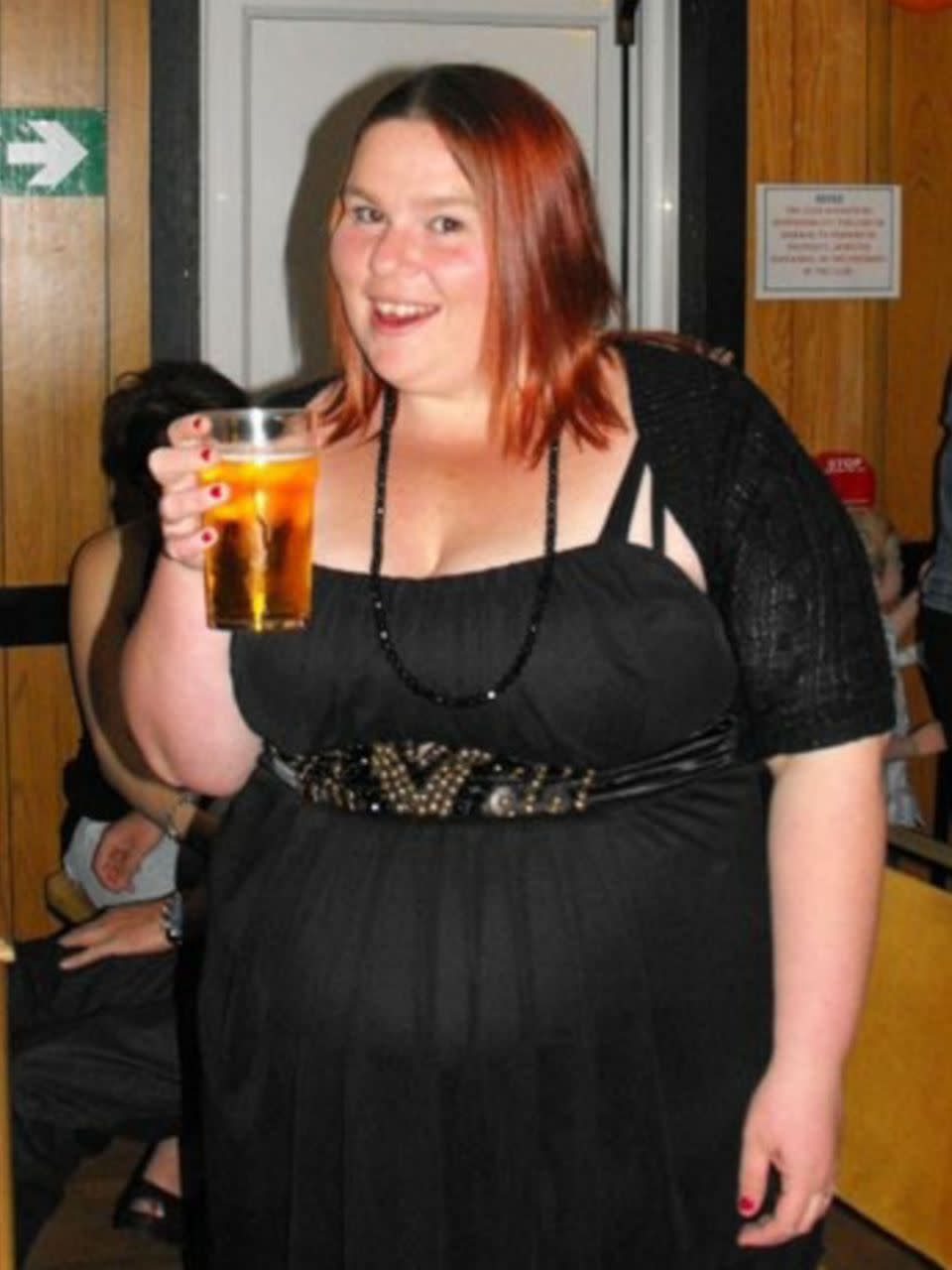 Mum of two Sarah ballooned to 140kgs. Photo: Caters News