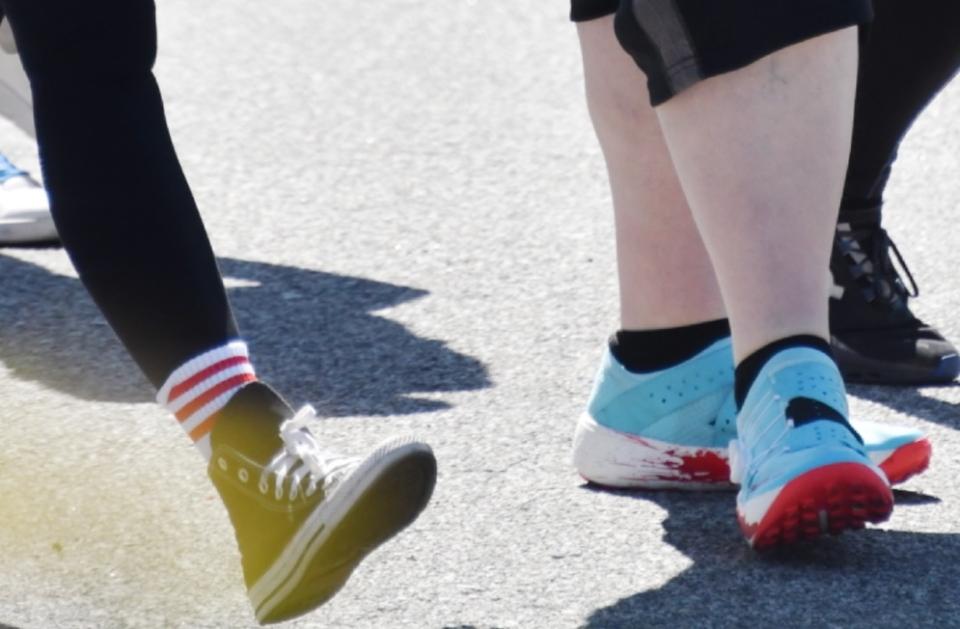 A closer look at the Converse and Speedland shoes worn by Jellybean and Bunny XO for the Netflix is a Joke fest.