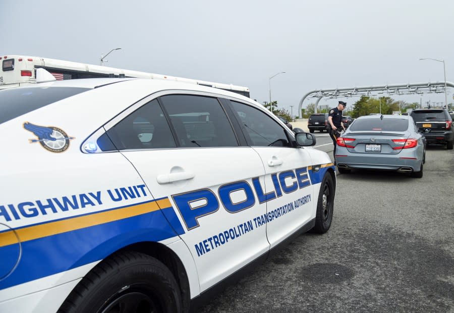 Interagency vehicle interdiction operation at the Cross Bay Veterans Memorial Bridge on Wednesday, May 8, 2024. MTAPD. (Marc A. Hermann / MTA)