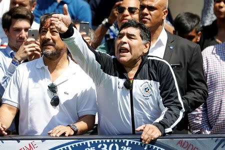 Diego Maradona urges Lionel Messi to shelve plans to quit Argentina -  Eurosport