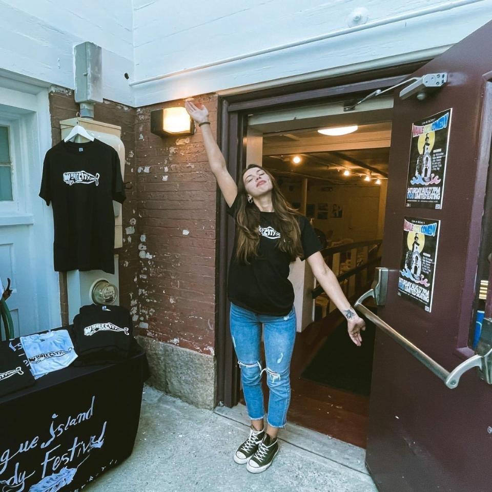 Ashlie Thatcher wants to bring stand-up comedy to New Bedford on a monthly basis starting October 1.