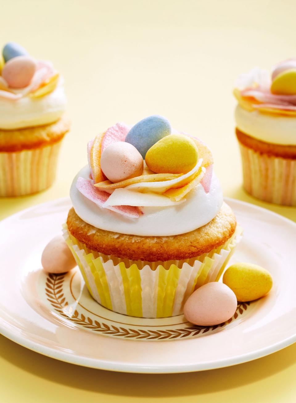 Easter Birds' Nest Coconut Cupcakes