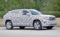 View Photos of the 2020 Volkswagen Atlas Cross Sport