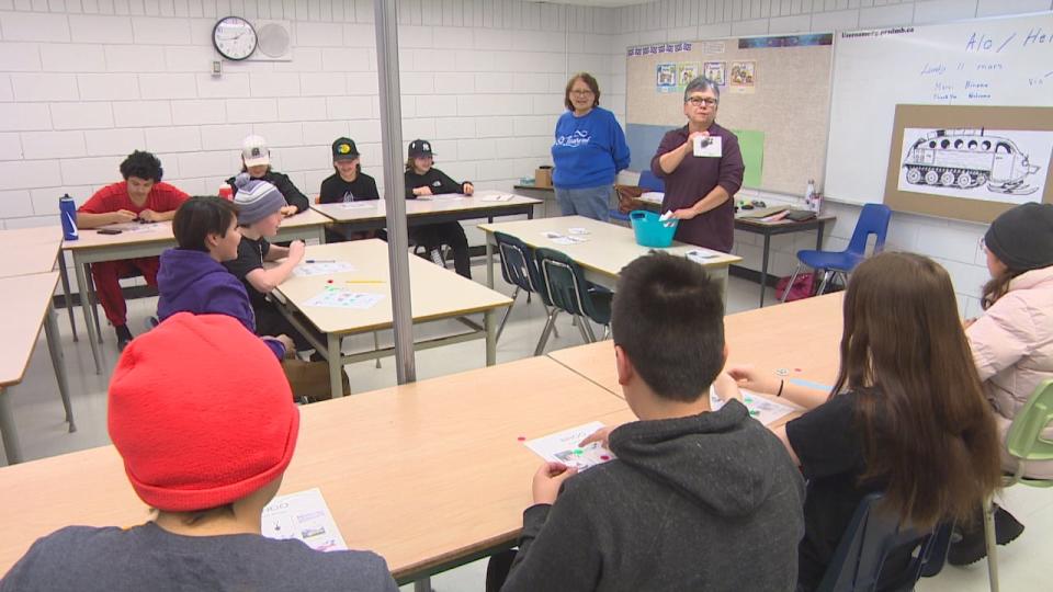 The "memayrs" teach Michif French through lessons that are culturally-connected and fun, like bingo games played with words familiar to many Métis families in St. Laurent.