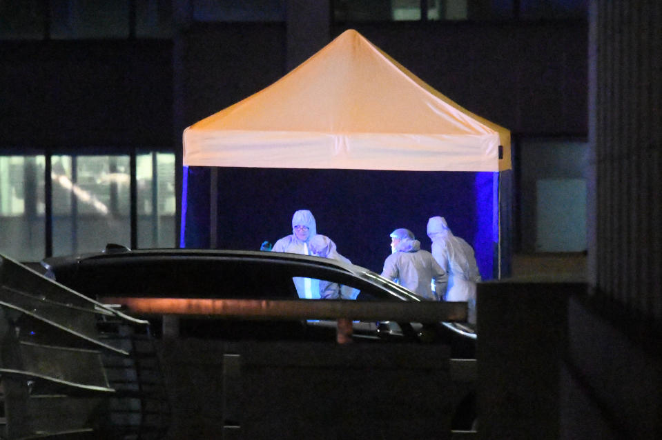 Forensic officers at the scene of an incident on London Bridge in central London after a terrorist wearing a fake suicide vest who went on a knife rampage was shot dead by police on November 29, 2019. 