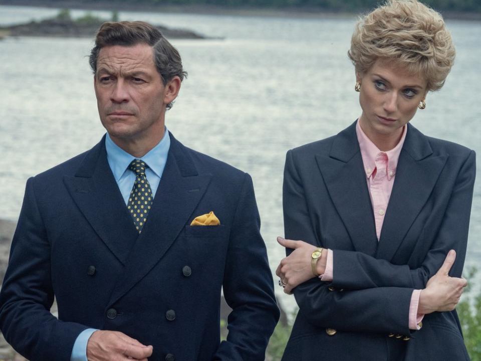 Dominic West als Prinz Charles und Elizabeth Debicki als Diana in Staffel fünf der Netflix-Serie "The Crown". (Bild: © 2021 Netflix, Inc./Keith Bernstein)