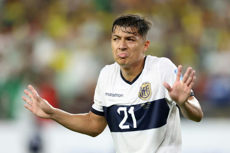 El mediocampista ecuatoriano Alan Franco ha sido una de las piezas importantes en la Copa América de Estados Unidos 2024. En la foto aparece durante el partido contra México, válido por el cierre del Grupo B, jugado en Glendale, Arizona, el 30 de junio de 2024. (Steph Chambers)