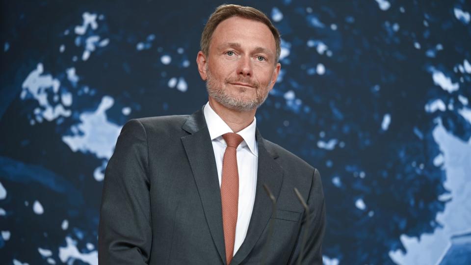 Finanzminister Christian Linder hat entschieden, seine Vorlage des Haushaltsplans 2024 noch einmal nach hinten zu verschieben. (Bild: dpa)