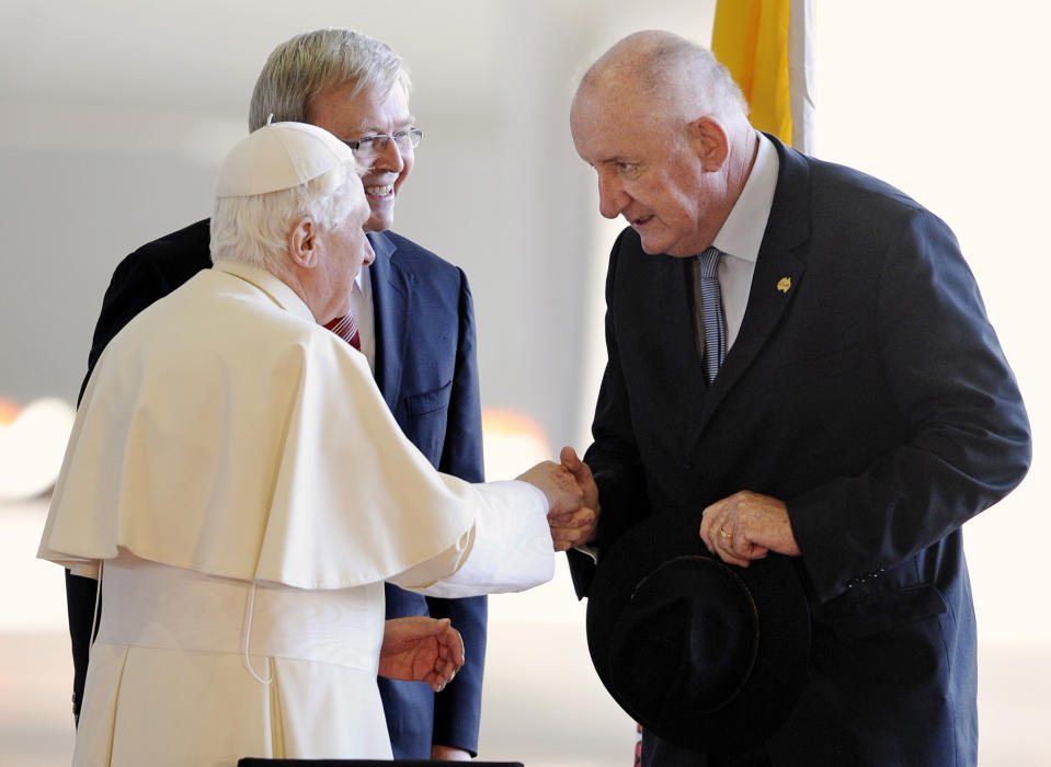 Mr Fischer is introduced to Pope Benedict XVI in 2008. Source: AAP