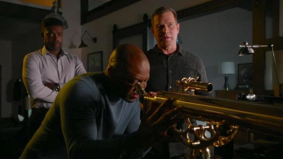 La Monde Byrd, Rockmond Dunbar and Peter Krause on "9-1-1" episode "There Goes the Neighborhood"