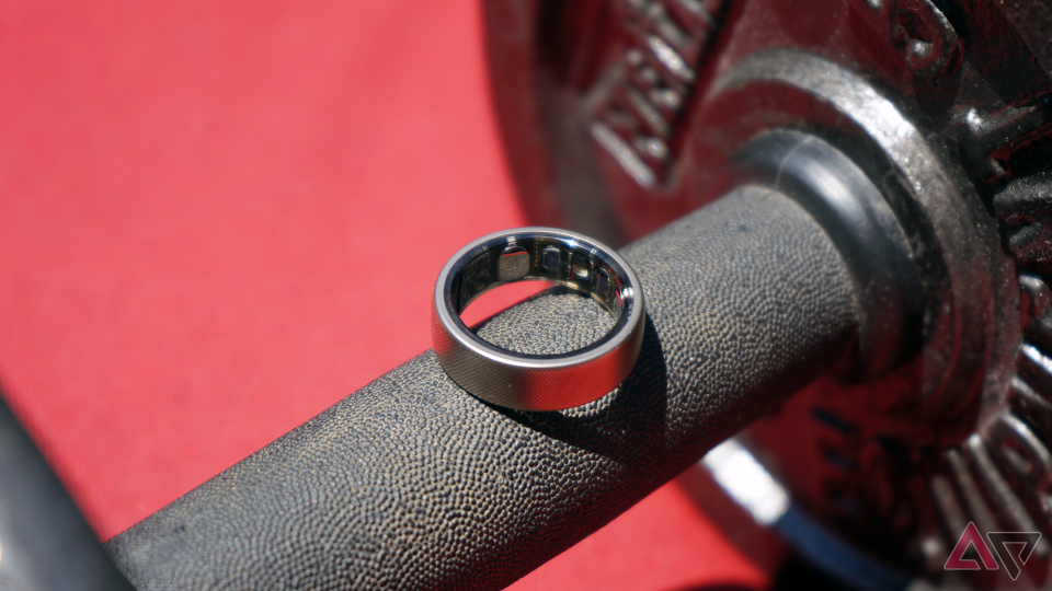 Amazfit Helio Smart Ring for a barbell