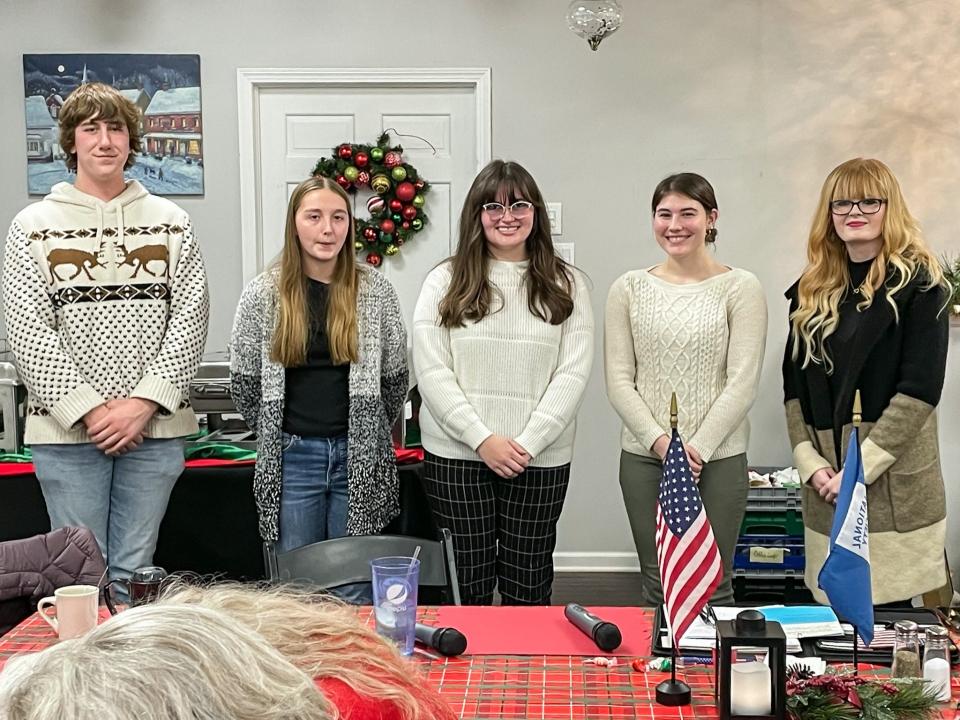 Students recognized by the Daughters of the American Revolution for the Good Citizen Award were, from left, Andrew Vannorsdall, Sara Mignano, Chloe Milliken, Grace Shipe and Hannah Bond.