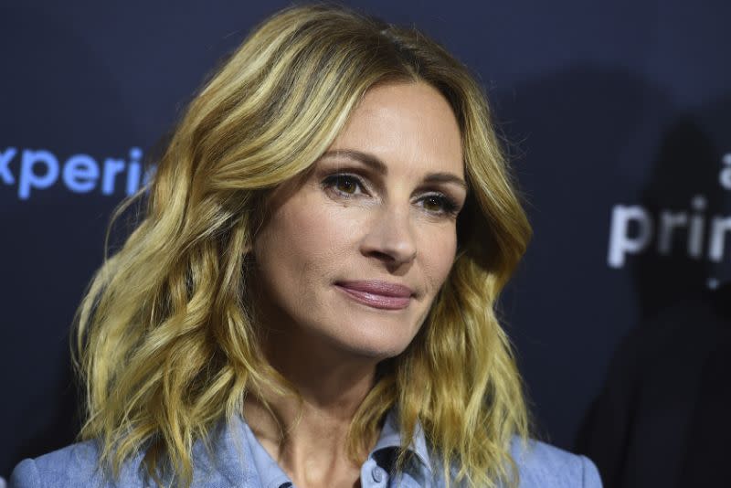 Julia Roberts llega a la zona de "bienvenida" del FYC Event celebrado el domingo 5 de mayo de 2019 en Los Ángeles (Foto de Jordan Strauss / Invision / AP).