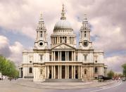 <p>St. Paul's Cathedral in London has been crowned the world's most beautiful building, with its baroque stylings being voted as the best. As well as having a beautiful facade, it has provided a place of worship for more than 1,400 years, making it incredibly special. <br></p>