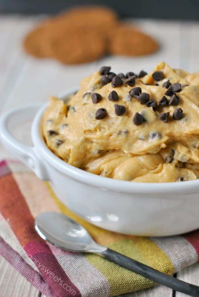 Pumpkin Chocolate Chip Cookie Dough Dip