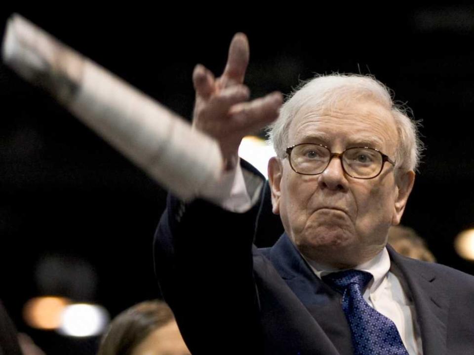 Warren Buffett newspaper toss