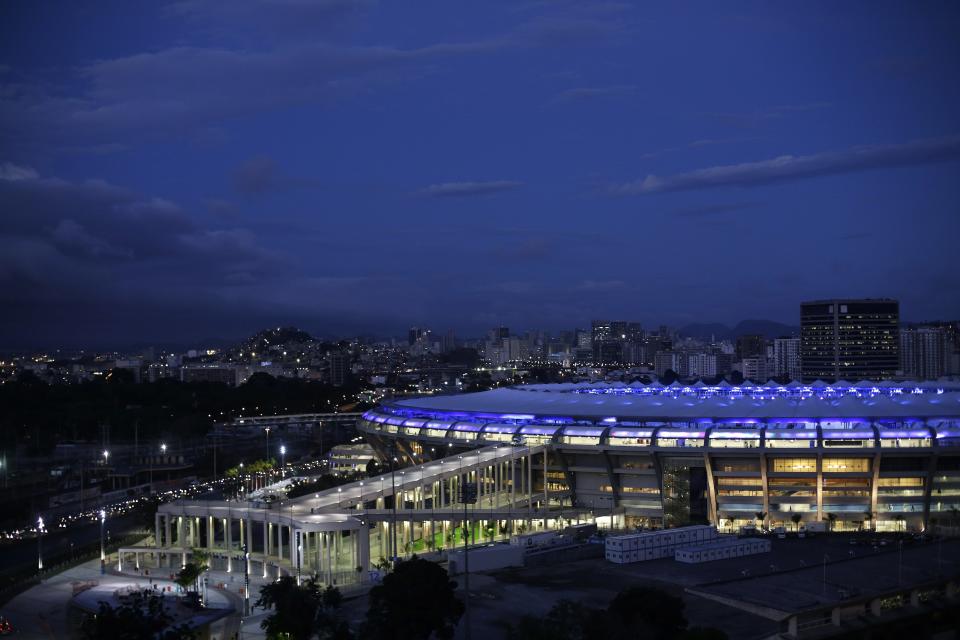 The Maracana stadium, one of the stadiums hosting the 2014 World Cup soccer matches, is pictured in Rio de Janeiro March 27, 2014. REUTERS/Ricardo Moraes (BRAZIL - Tags: SPORT SOCCER WORLD CUP)