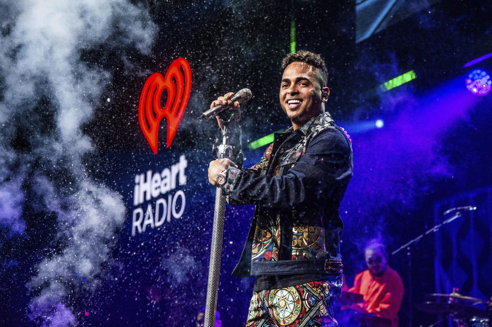 ARCHIVO - Ozuna durante su presentación en Y100's Jingle Ball en BB&T Center el 22 de diciembre de 2019, en Sunrise, Florida. Ozuna lanzó su álbum "Ozutochi" el 7 de octubre de 2022. (Foto Amy Harris/Invision/AP, archivo)