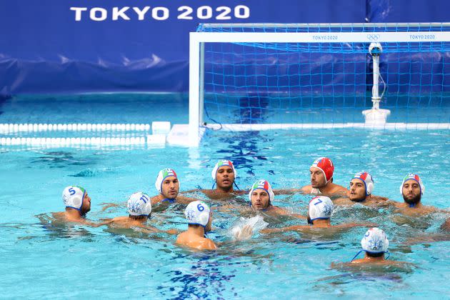 TOKYO, JAPAN - JULY 31: Team Italy form a huddle during the Men's Preliminary Round Group A match between Italy and Japan on day eight of the Tokyo 2020 Olympic Games at Tatsumi Water Polo Centre on July 31, 2021 in Tokyo, Japan. (Photo by Maddie Meyer/Getty Images) (Photo: Maddie Meyer via Getty Images)