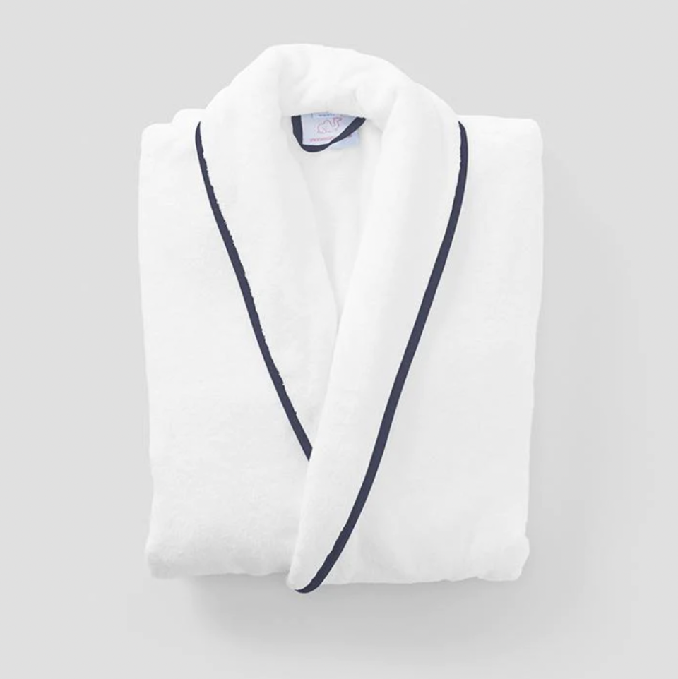 <p><a href="https://go.redirectingat.com?id=74968X1596630&url=https%3A%2F%2Fweezietowels.com%2Fproducts%2Fwomens-long-white-robe%3Fgclid%3DCj0KCQjw0oyYBhDGARIsAMZEuMu6KmmPSgli4GuIBzUevi7f2nJGEAxwXsIsHYxyYqp1FpcHF4by6eYaAqWIEALw_wcB%26embvariant%3D22555675263061%26font%3DPerry%26color%3DLight%2BBlue&sref=https%3A%2F%2Fwww.harpersbazaar.com%2Ffashion%2Ftrends%2Fg38324456%2Fbest-terrycloth-bathrobes%2F" rel="nofollow noopener" target="_blank" data-ylk="slk:Shop Now;elm:context_link;itc:0;sec:content-canvas" class="link ">Shop Now</a></p><p>Long White Robe</p><p>weezietowels.com</p><p>$200.00</p>