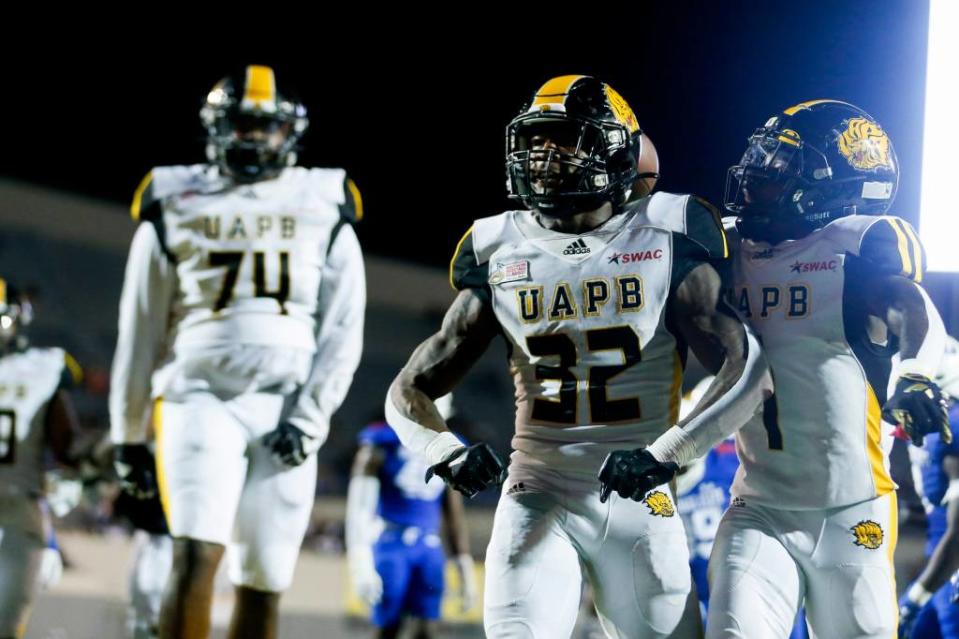 Arkansas-Pine Bluff’s Joshua Edwards (32) celebrates Sept. 9 after scoring a touchdown during the Southern Heritage Classic game against Tennessee State in Memphis. Over the weekend, Pine Bluff pulled off an upset against Texas Southern. (Credit: Chris Day/The Commercial Appeal / USA Today Network)