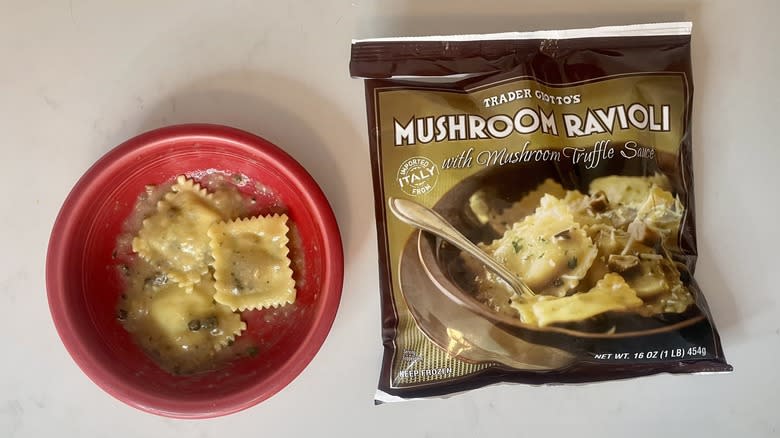 mushroom ravioli in brown sauce