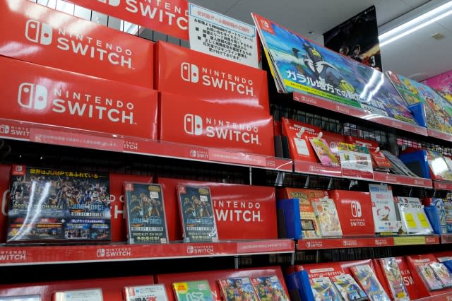 Nintendo Switch video games are displayed at a shop in Tokyo on August 6, 2020. - Nintendo said on August 6, 2020 that its quarterly net profit leapt to 1 billion USD, as the gaming industry enjoys extraordinary demand from players stuck at home because of the coronavirus pandemic. (Photo by Kazuhiro NOGI / AFP) (Photo by KAZUHIRO NOGI/AFP via Getty Images)