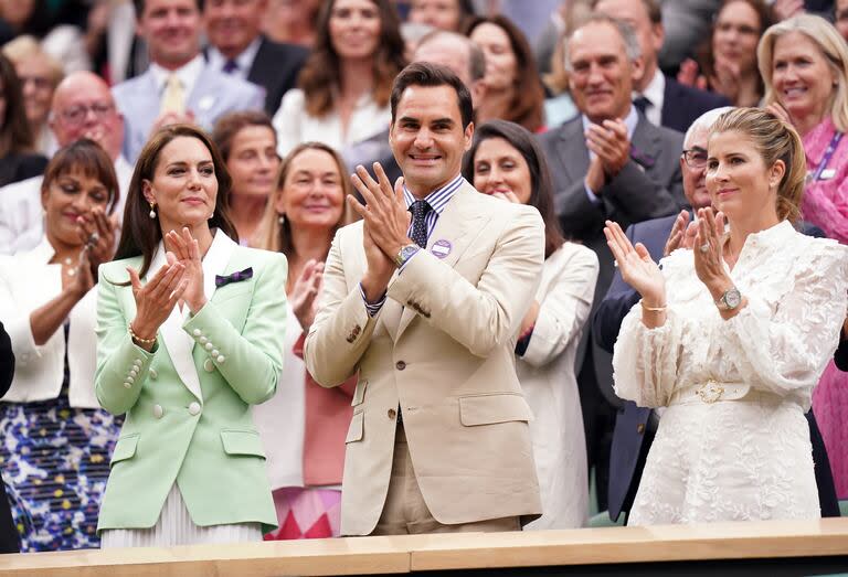 Kate Middleton junto a Roger Federer y su esposa Mirka en la última edición de Wimbledon, en julio de 2023