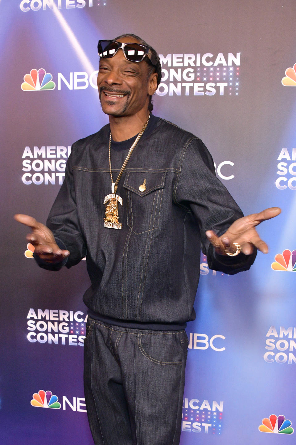 Snoop Dogg smiling