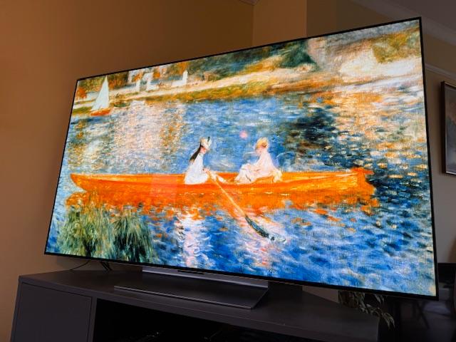  A 55-inch LG G3 OLED TV. 