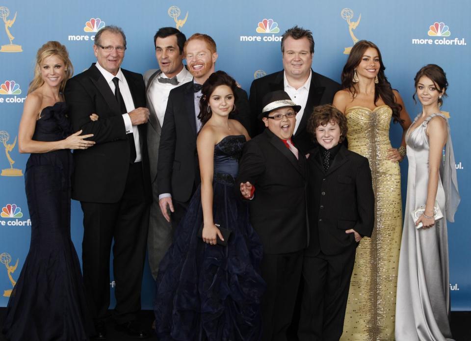 <p>The cast of ABC's <em>Modern Family </em>gathered in the press room after the show won Outstanding Comedy Series. The sitcom ran for ten seasons, ending in 2020.</p>