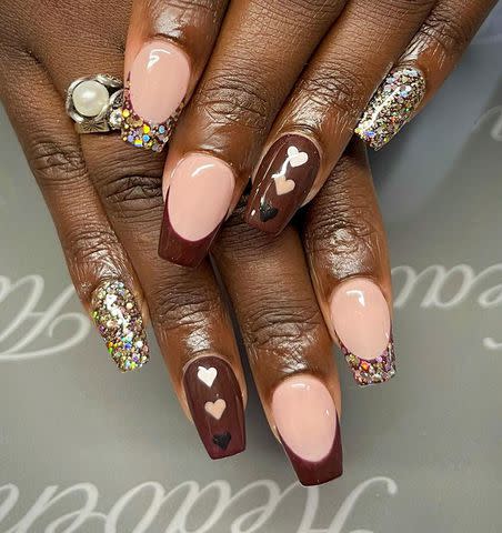 49 Luxurious Nails With Gold Flakes for 2024 - Nerd About Town