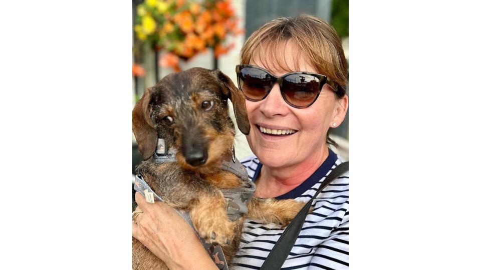 Lorraine was beaming with her daughter's sausage dog, Ruby