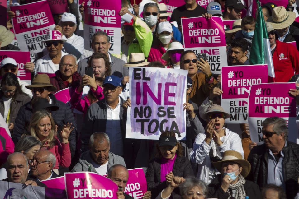 Protesta por el INE en México